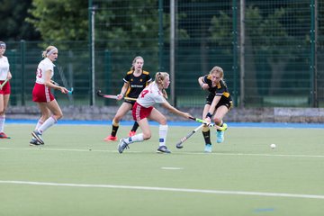Bild 43 - wU18 Hamburger SV - Harvesterhuder THC : Ergebnis: 2:1